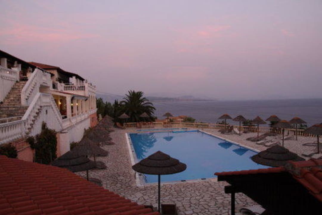 Am Abend Hotel Pantokrator