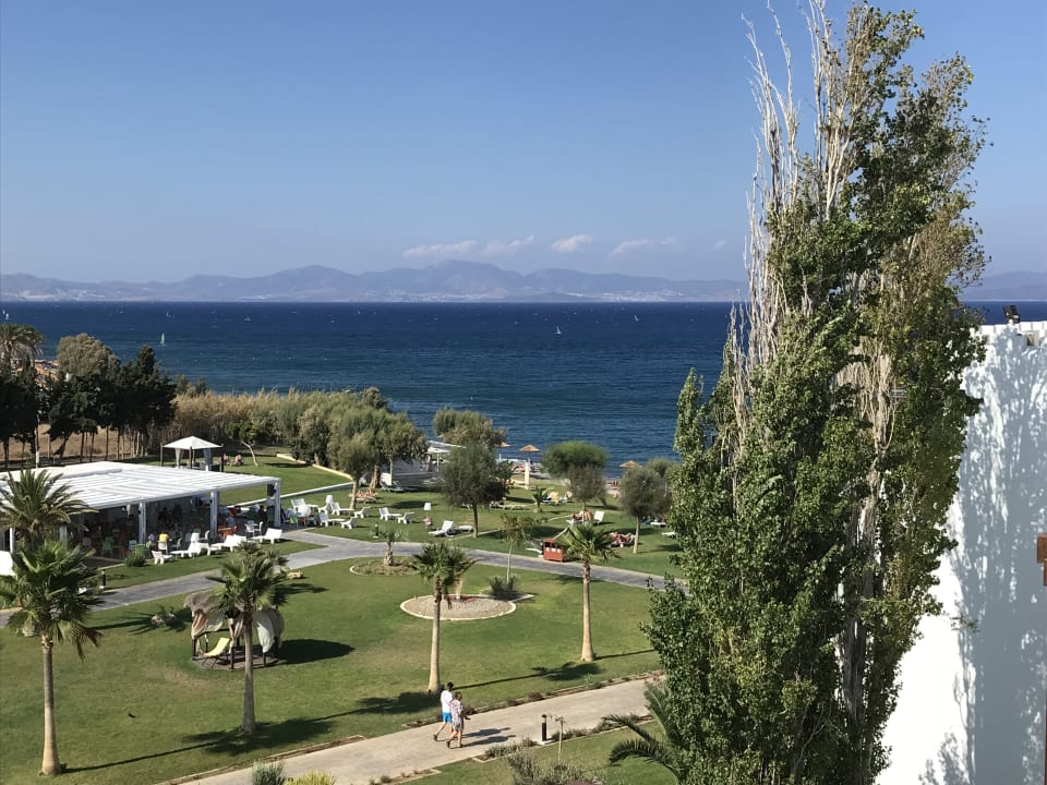 Ausblick TUI BLUE Oceanis Beach and Spa Resort