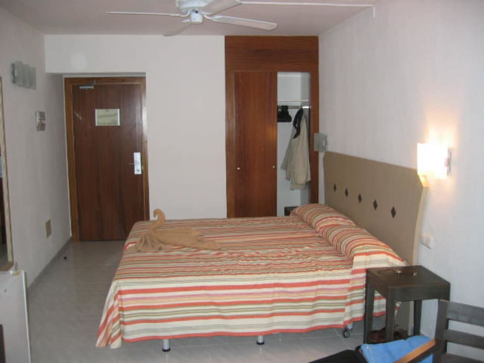 Zimmeransicht DZ normal SBH Hotel Taro Beach