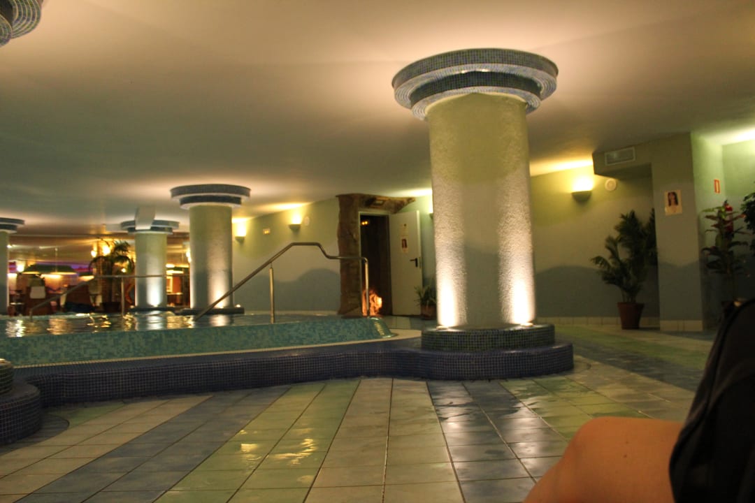 Hallenbad Bull Escorial & Spa