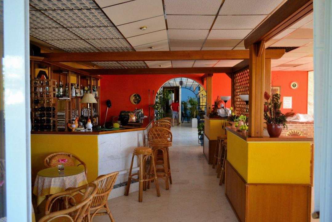 Barek Hotel Astris Sun