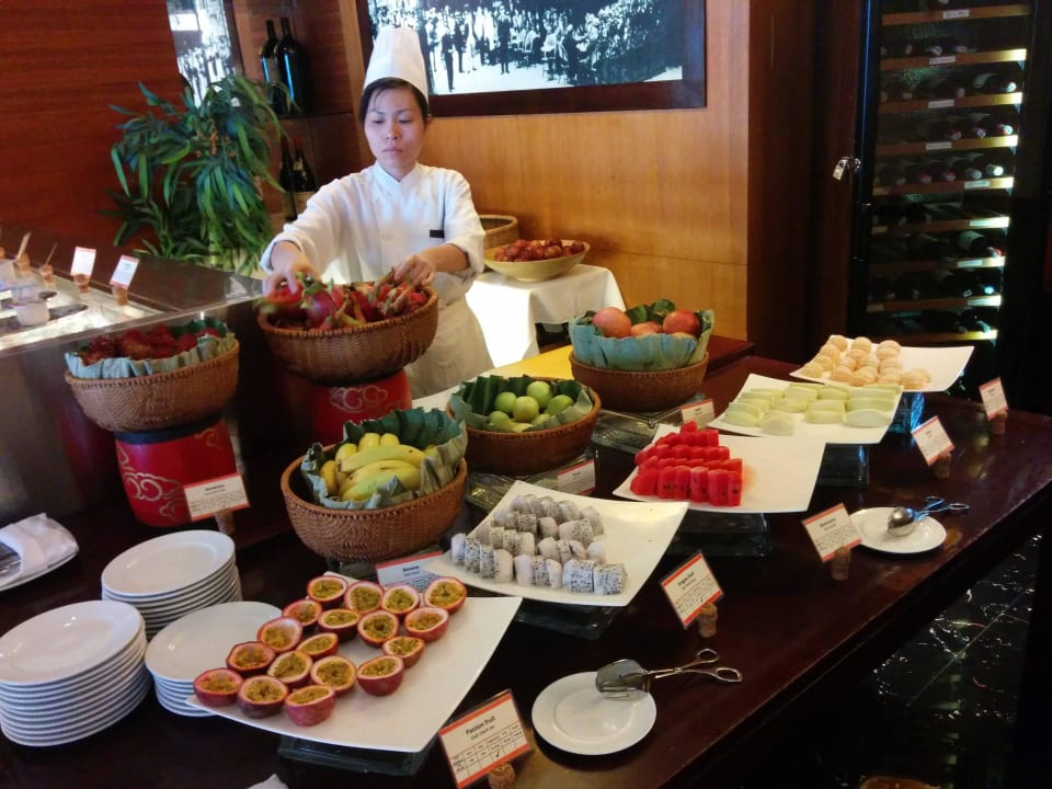 Frühstück InterContinental Hanoi Westlake, an IHG Hotel
