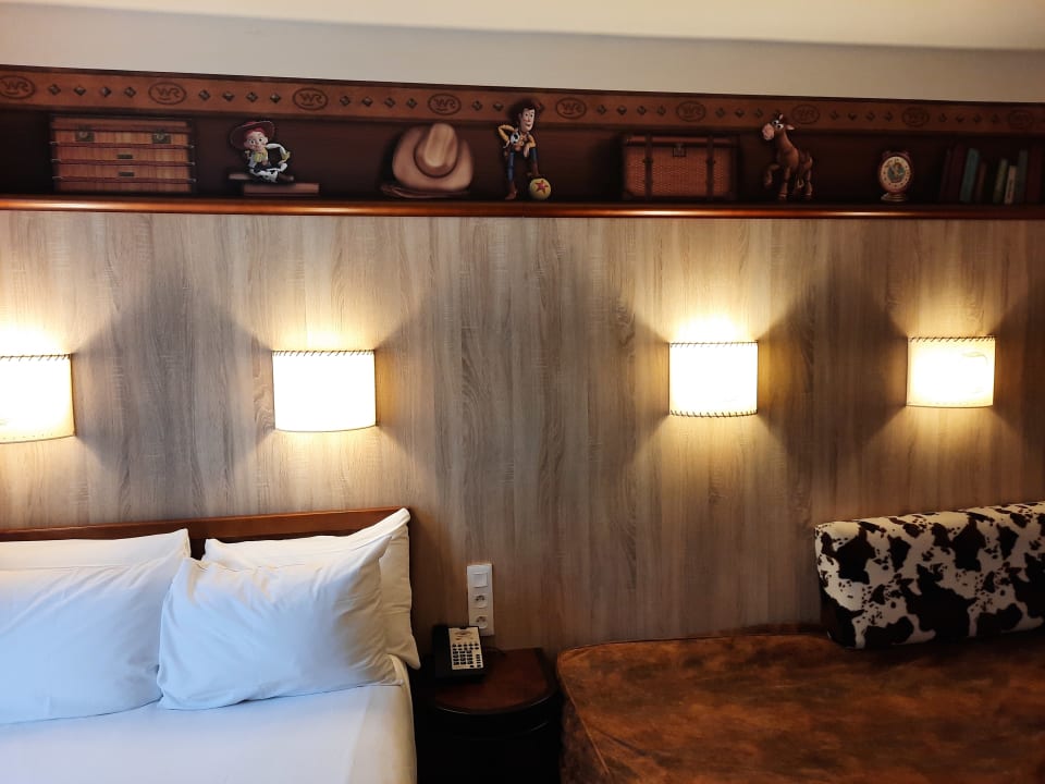 Zimmer Disney's Hotel Cheyenne