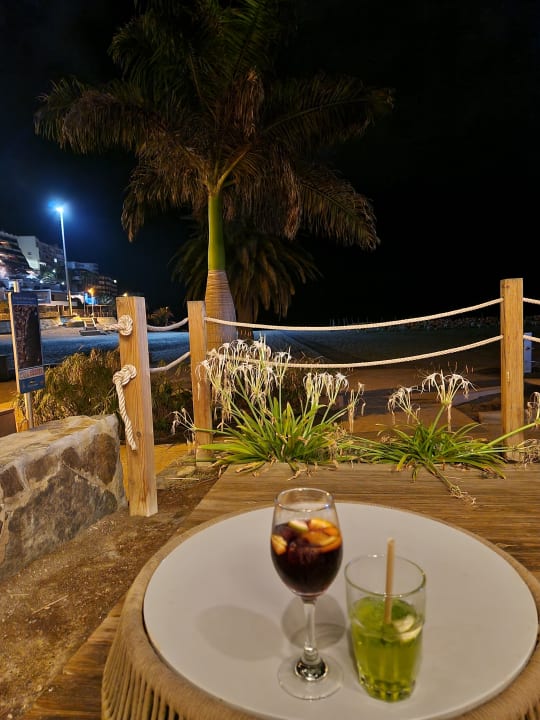 Gartenanlage Corallium Beach by Lopesan Hotels - Adults only