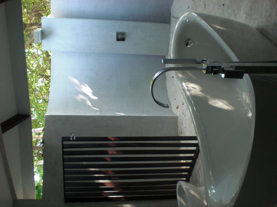 Freistehende Badewanne...Luxus pur Kihaa Maldives