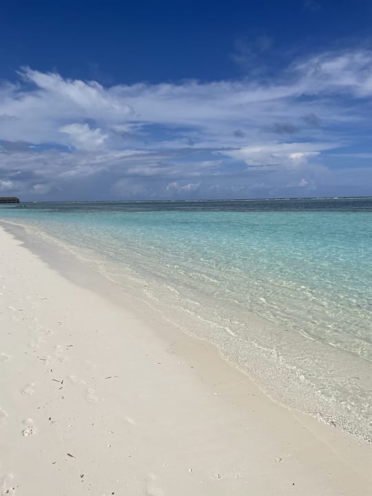Strand Meeru Maldives Resort Island