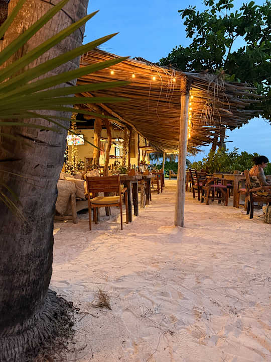 Gastro Aya Beach Resort