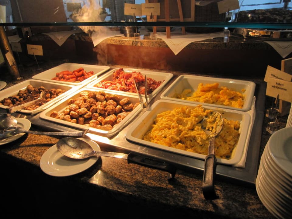 Frühstücksbuffet Seehotel Großherzog von Mecklenburg