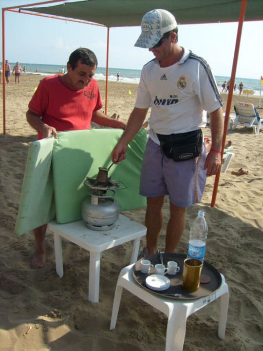Auf Wunsch Mokka am Strand Hotel Helios