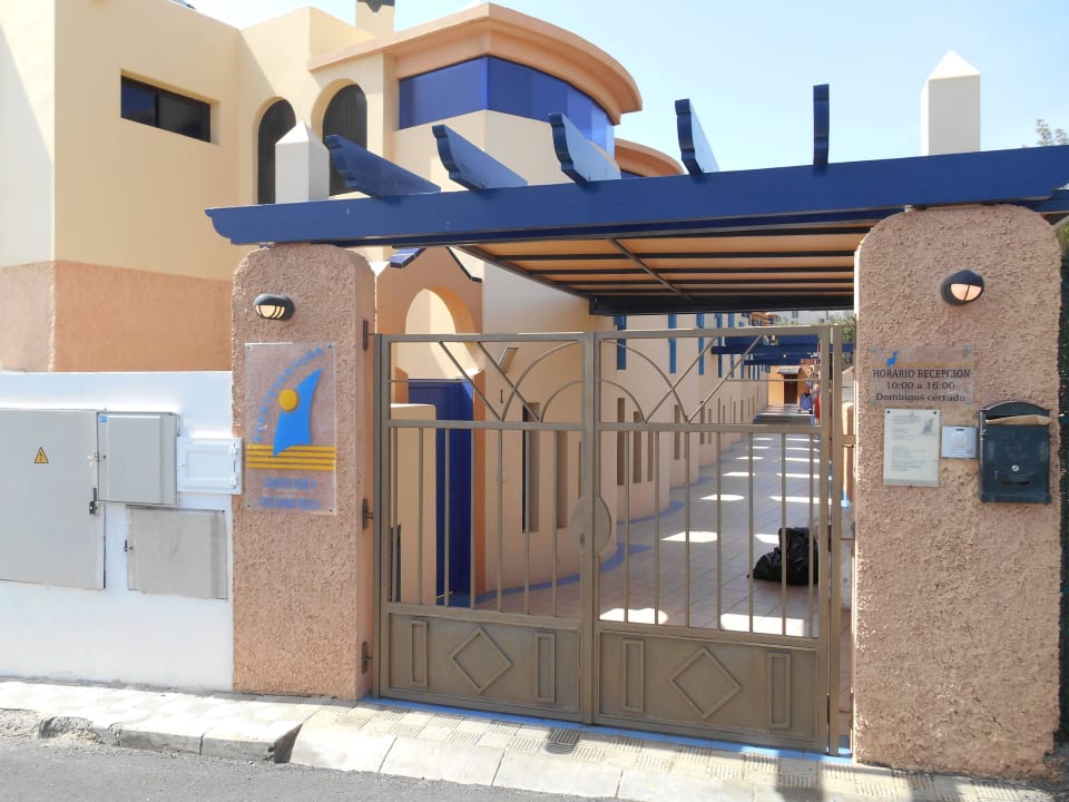 Eingang zu den Bungalows Garden & Sea Boutique Lodging by LIVVO