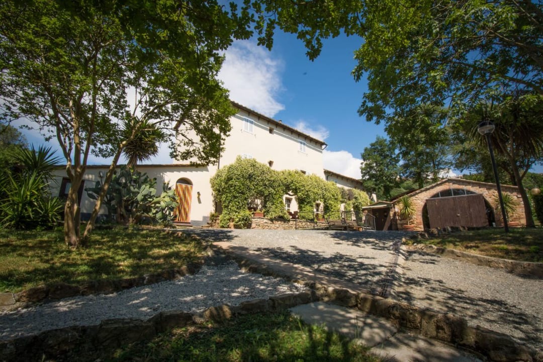 Außenansicht Hotel Massa Vecchia