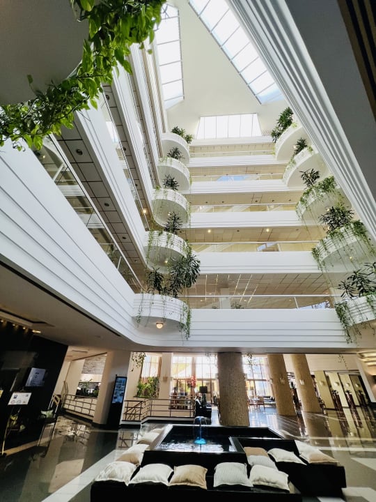 Lobby The GrandResort By Leonardo Hotels