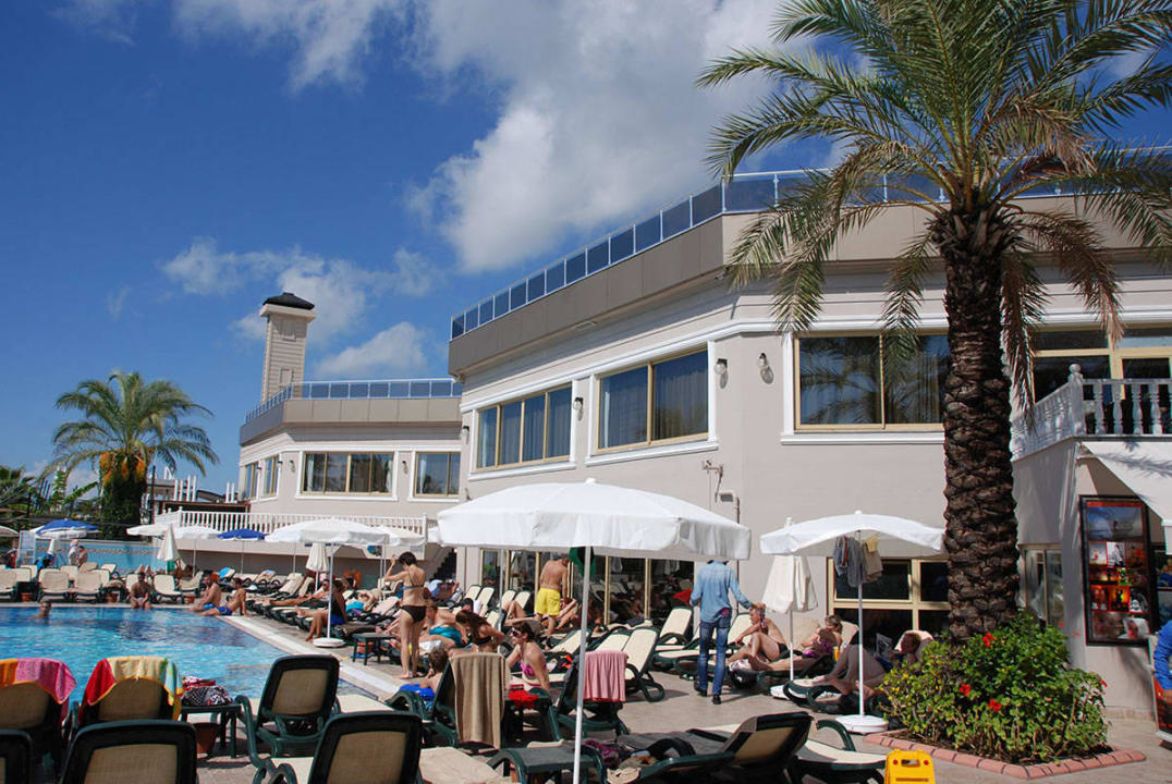 Restaurant zum Pool Aydinbey Famous Resort