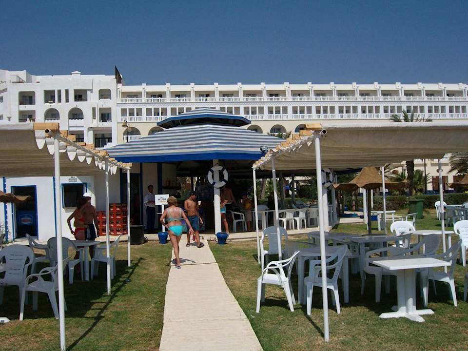 Beach-Bar Hotel Chich Khan