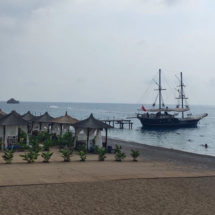 Strand Pirate's Beach Club