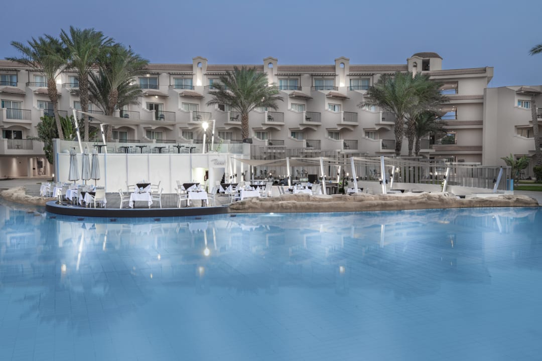 Pool Pyramisa Beach Resort Sahl Hasheesh