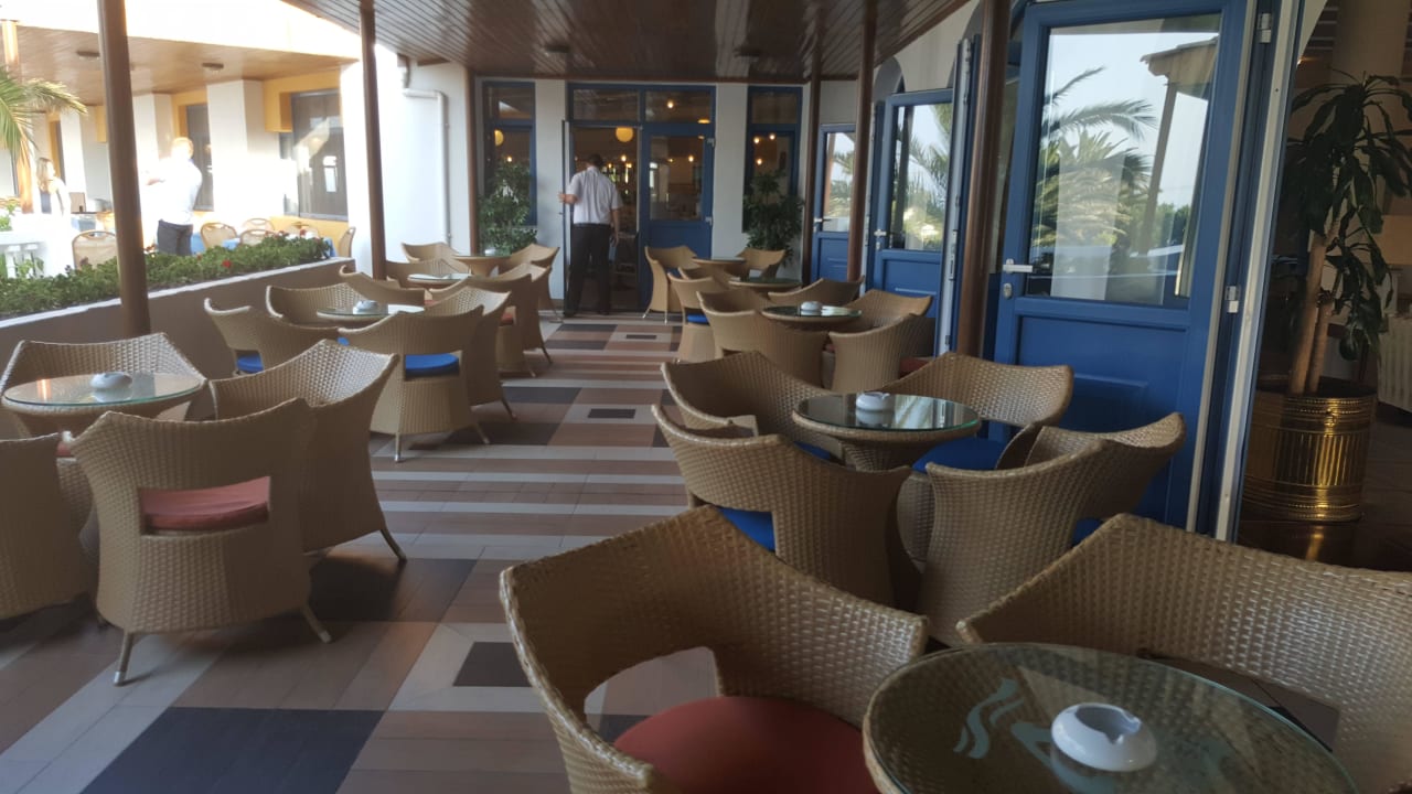 Terrasse an der Lobby Lagas Aegean Village