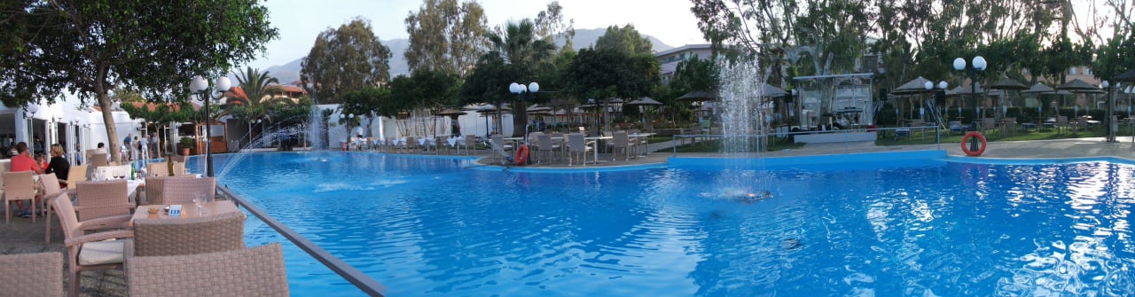 Pool Hotel Corissia Princess