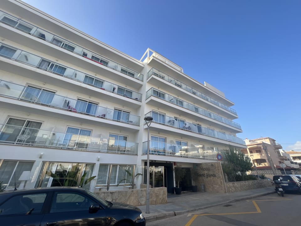 Außenansicht Hotel Sant Jordi