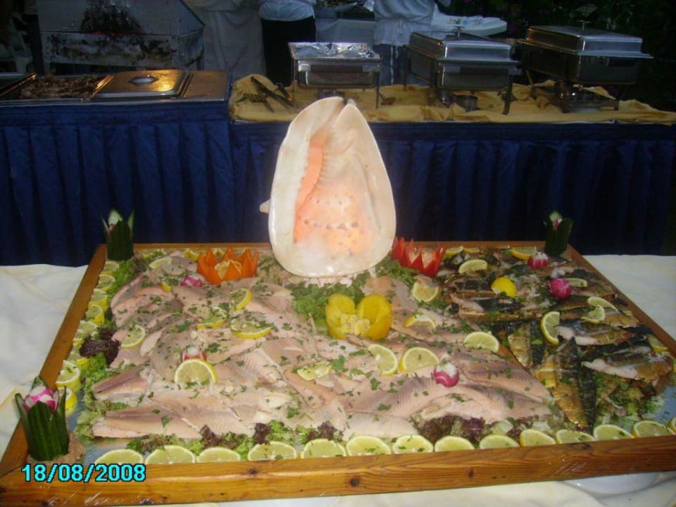 Barbeque-Abend Heronissos Hotel