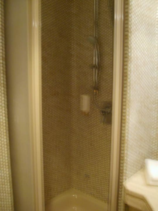 Dusche Premier Inn Passau Weißer Hase