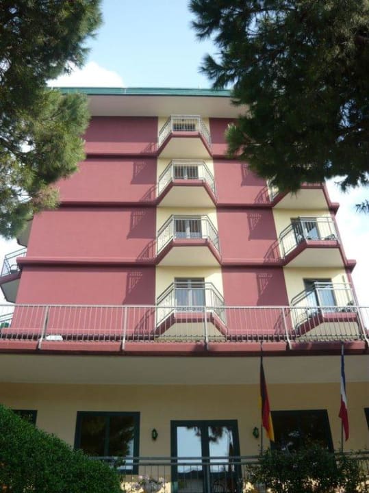 Seite des Hotels Hotel Frank