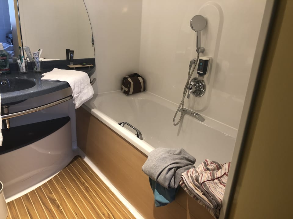 Zimmer Novotel Suites Wien City Donau