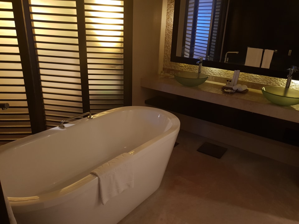 Zimmer Rixos The Palm Hotel & Suites