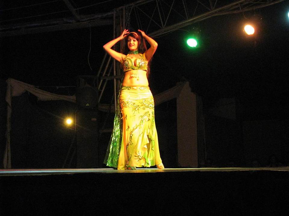 Танец живота Pickalbatros Alf Leila Wa Leila Resort - Neverland Hurghada