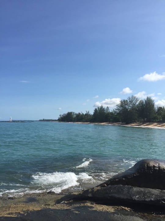 Sehr schöner Strand Khaolak Laguna Resort