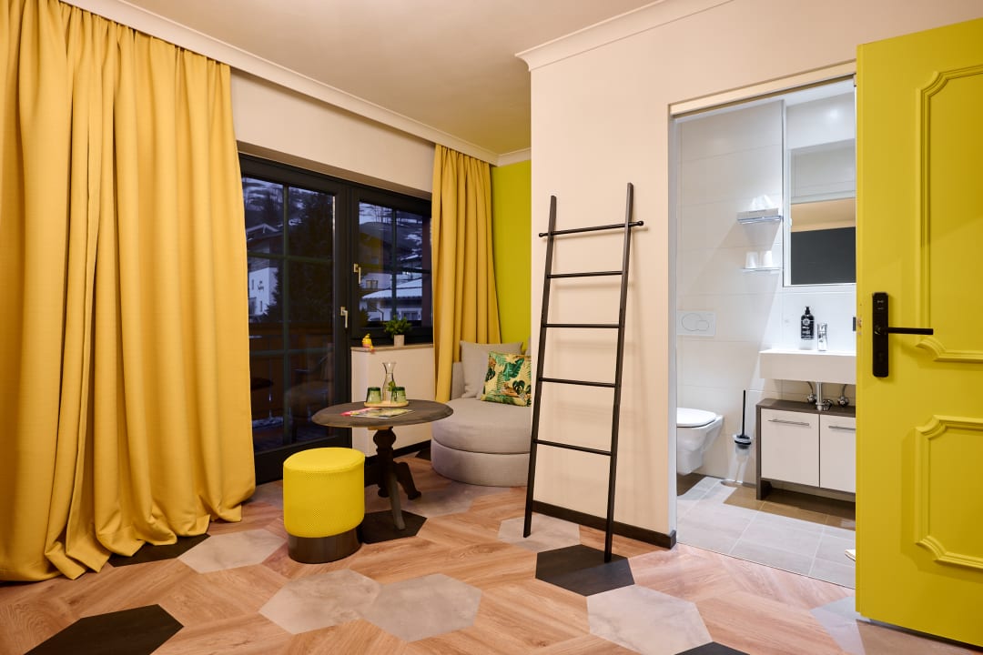 Zimmer Boutique House happYellow