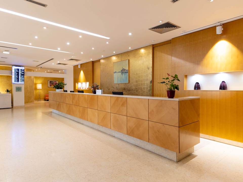 Lobby Crowne Plaza Venice East