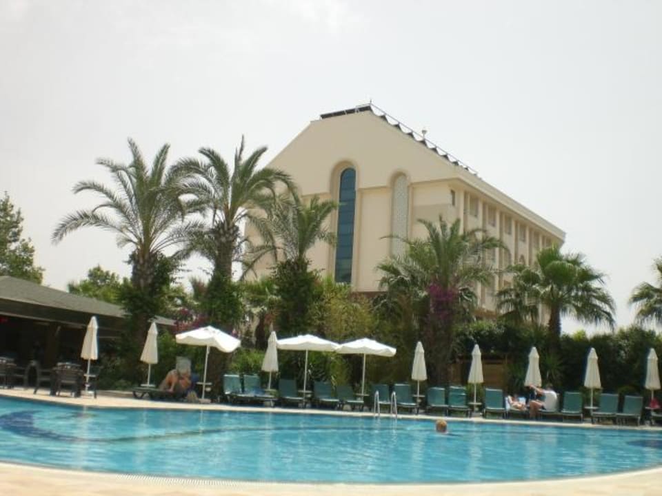 Ausblick vom Relax-Pool in Richtung Neubau Calimera Hane Garden