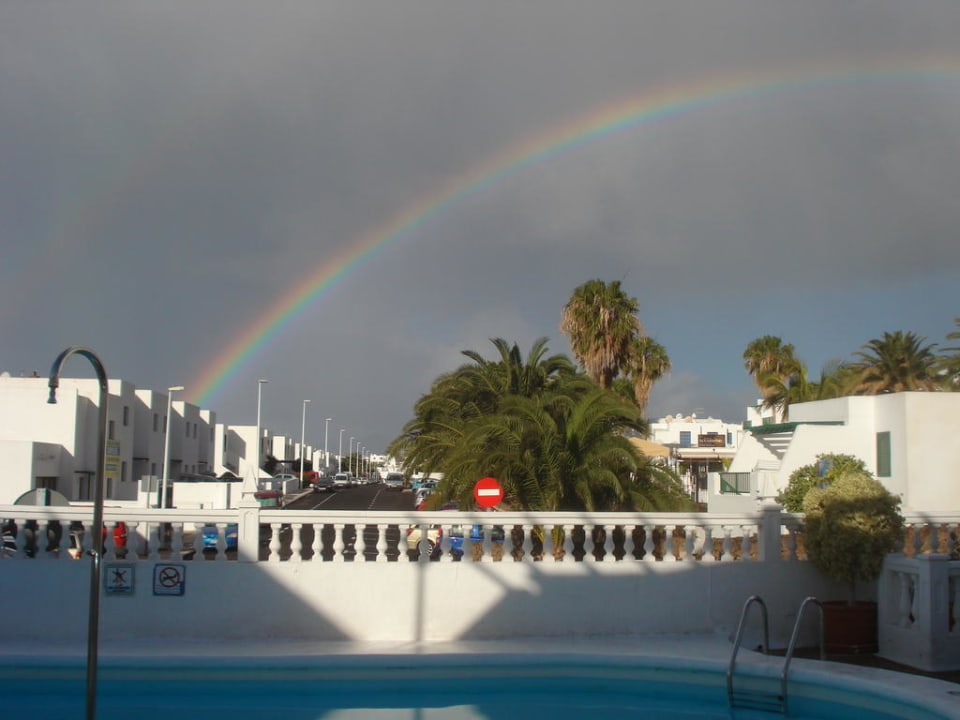 Poolanalage Apartamentos Teneguía