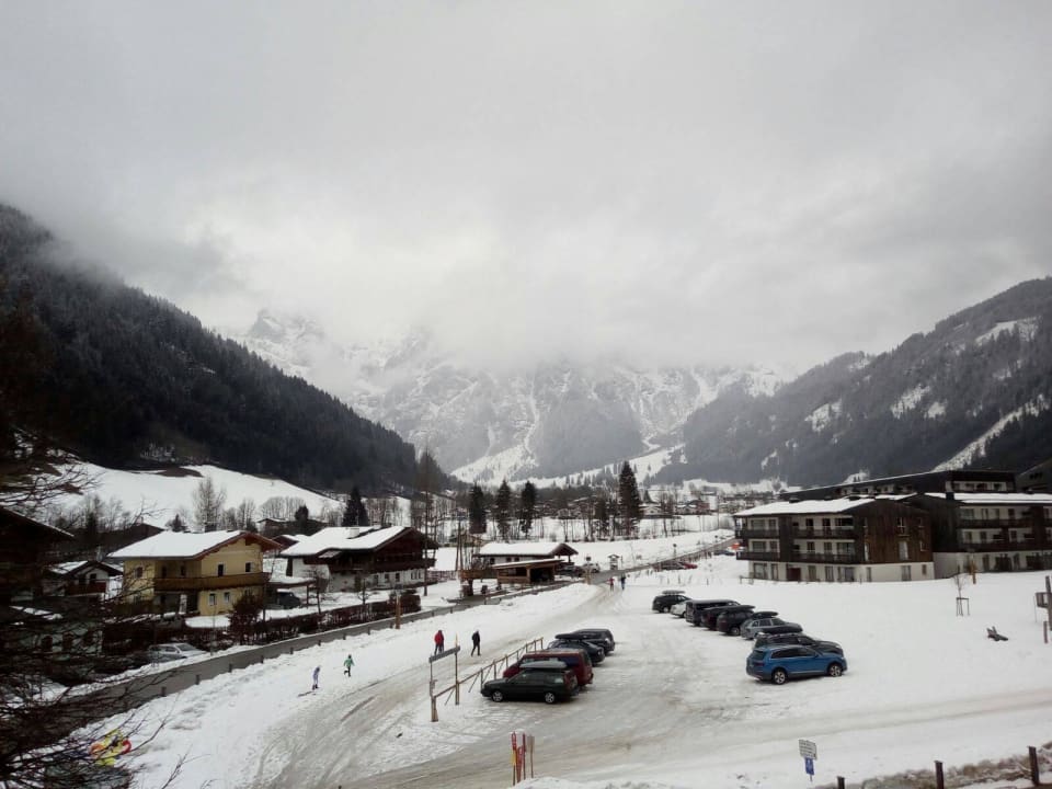 Dorfplatz Gut Wenghof - Family Resort