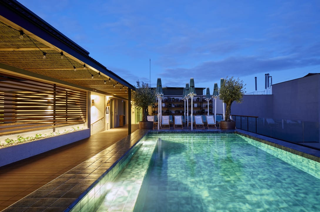 Pool Hotel Barcelona 1882