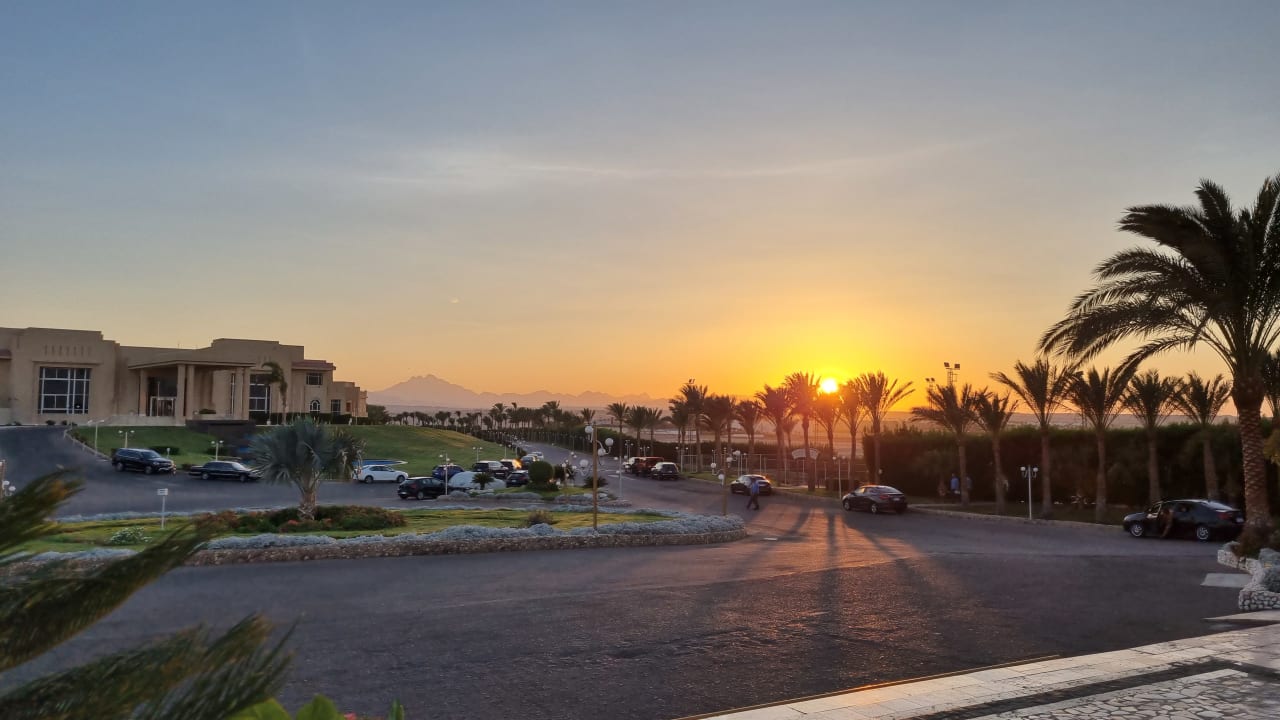 Außenansicht Serenity Alpha Beach