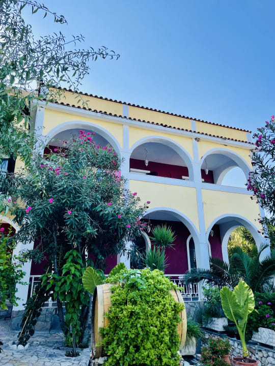 Außenansicht Porto Koukla Beach