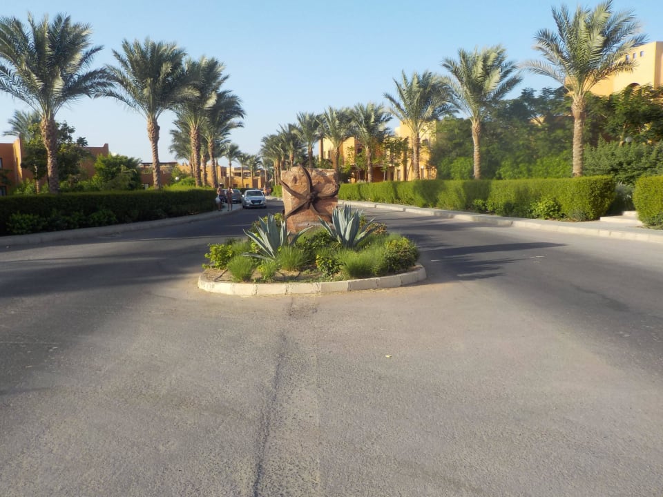 Weg vom Gardens zum Beach/Shuttlehaltestelle Stella Garden Resort & Spa, Makadi Bay