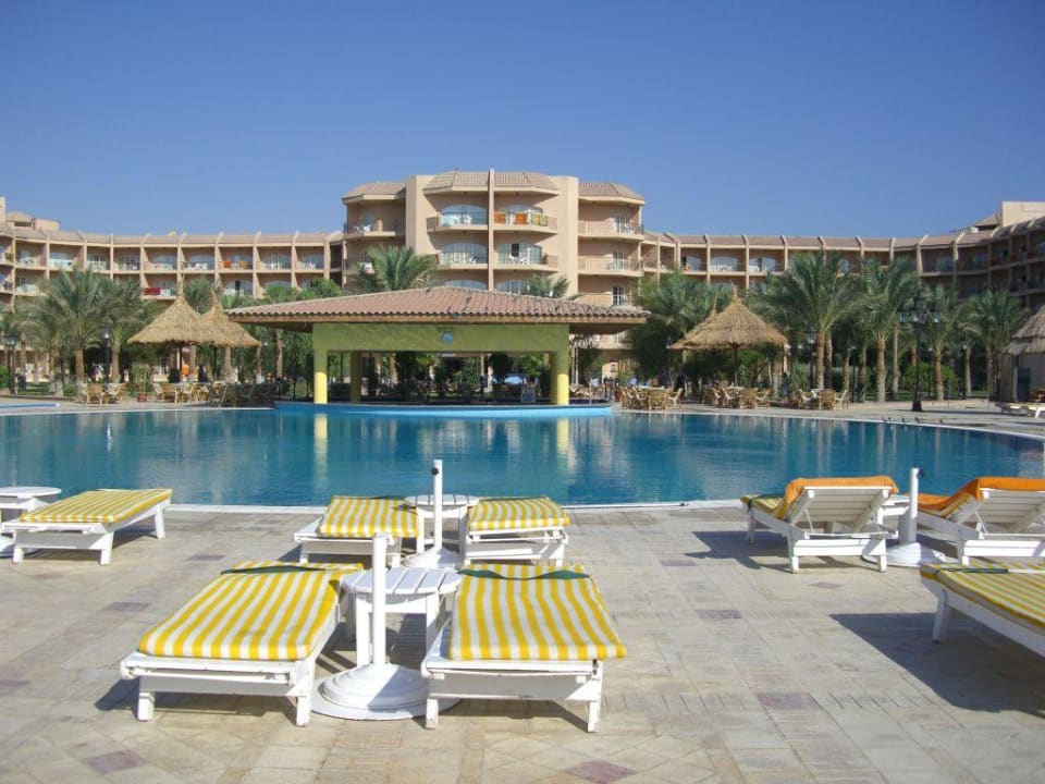 Zentralblick Haupthaus Siva Grand Beach