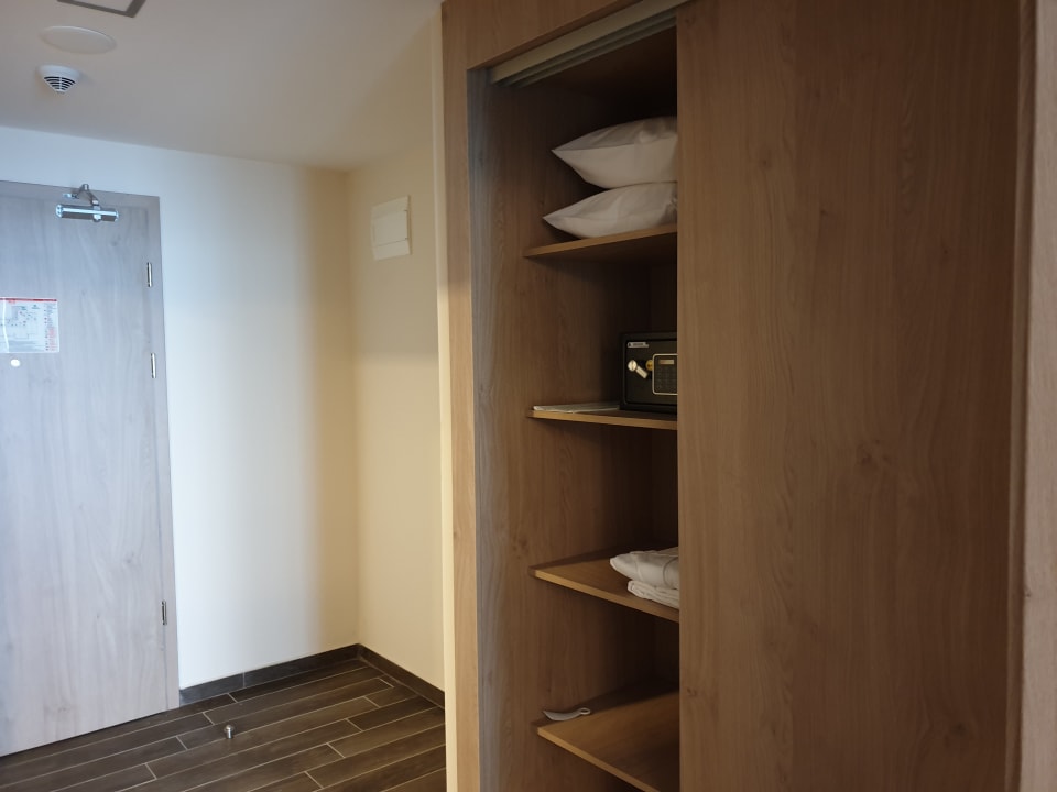 Zimmer Secrets Sunny Beach Resort & Spa