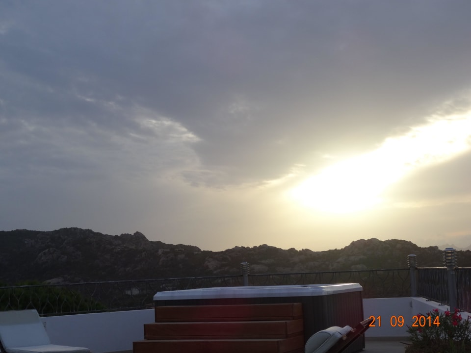 Von der Dachterrasse Hotel Dolce Vita