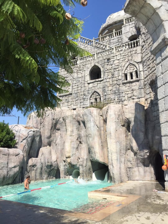 Pool Xanadu Resort Hotel