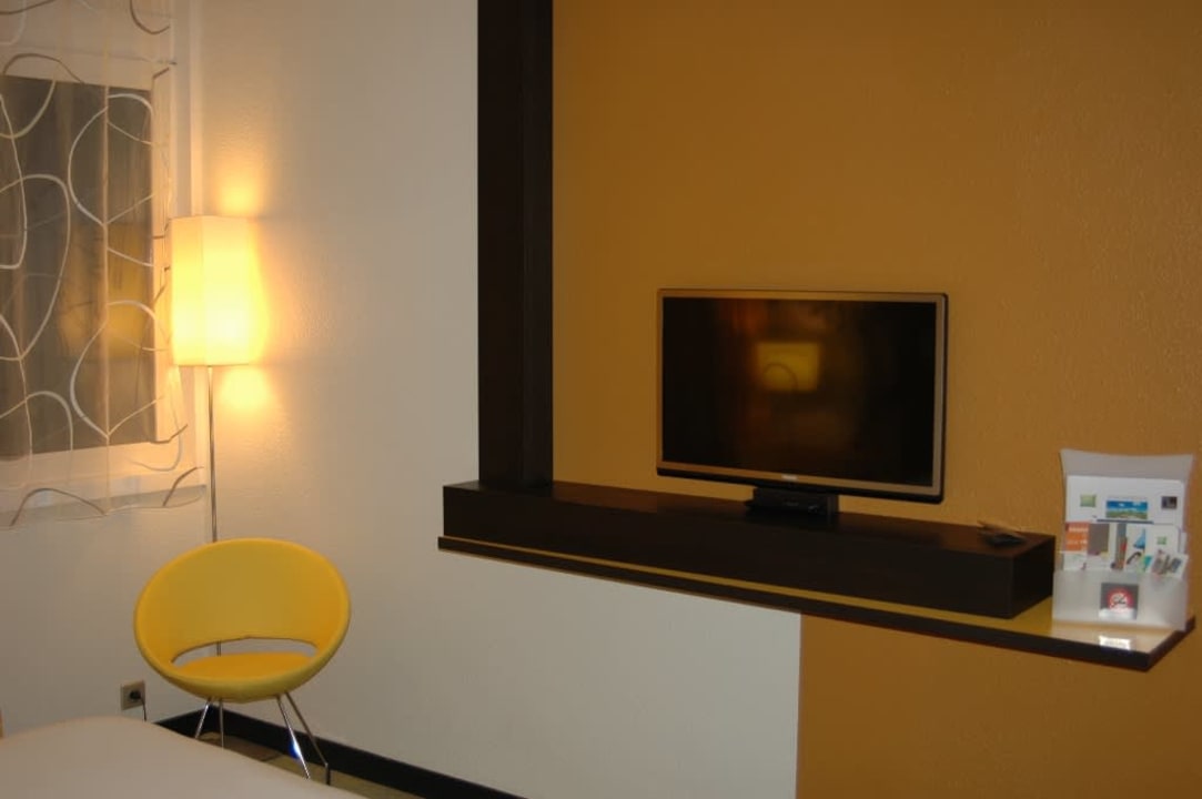 Biurko ibis Styles Besançon
