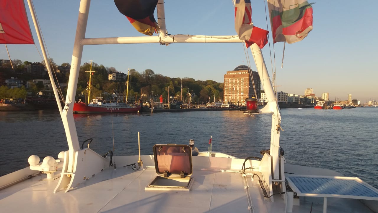 Strand elaya hotel hamburg finkenwerder