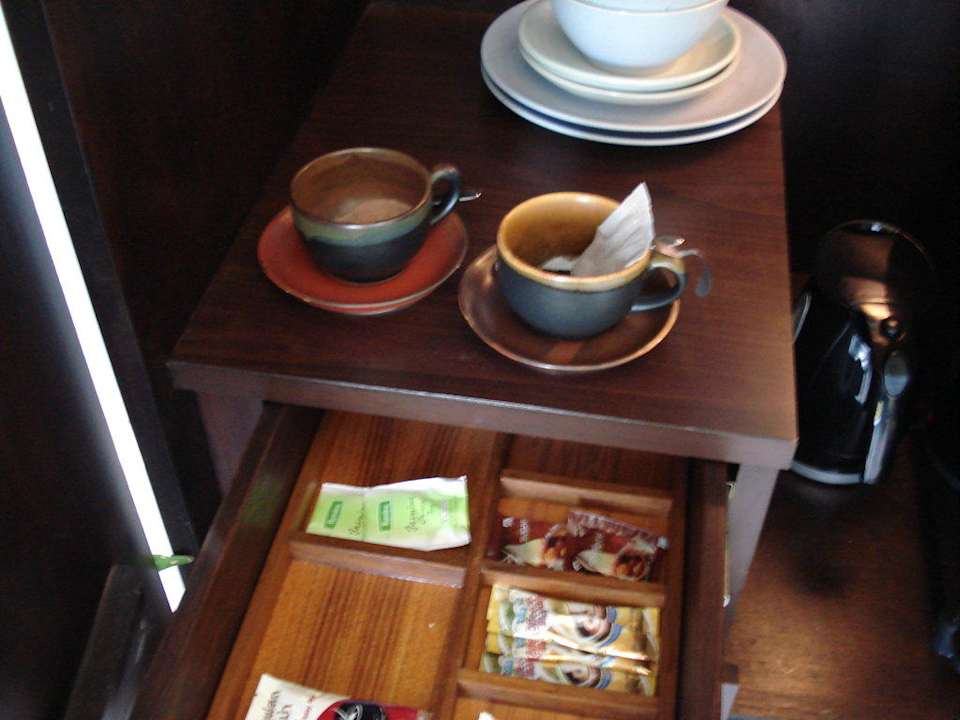 Geschirr Schrank Balkon The Palayana Hua Hin Resort