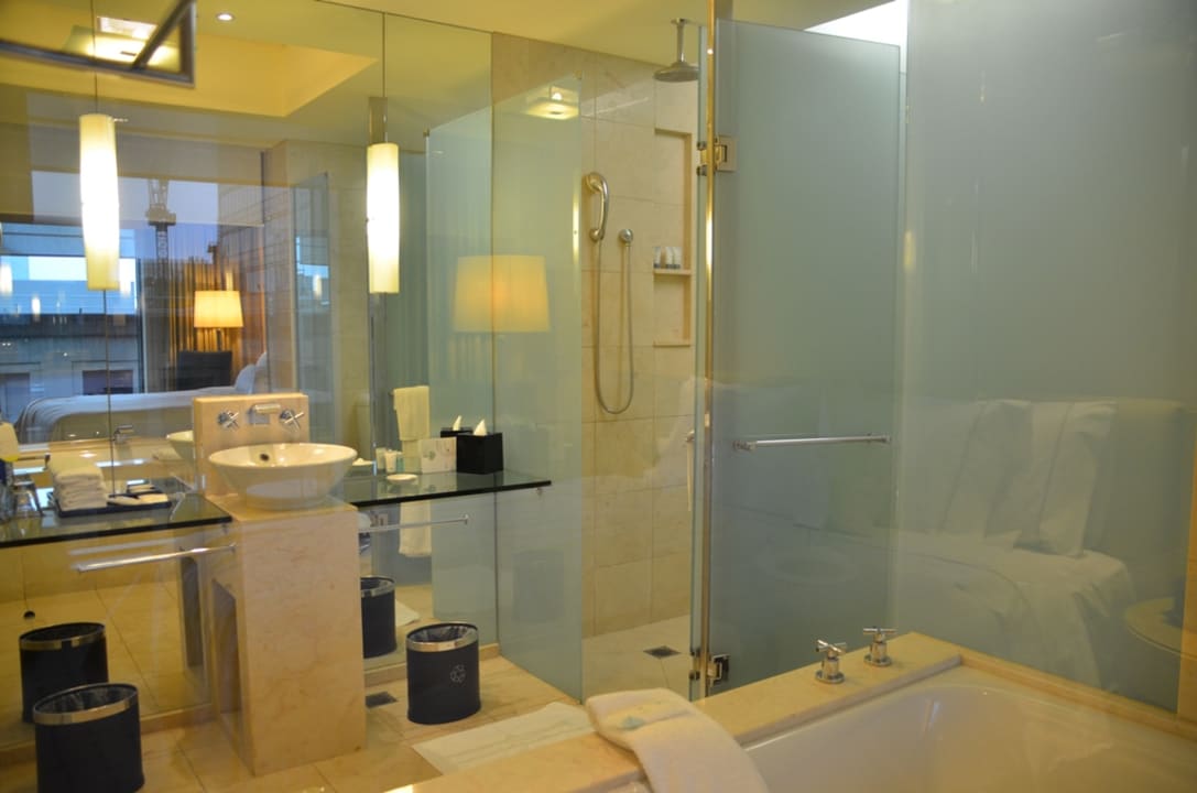 Zimmer The Fullerton Hotel Sydney