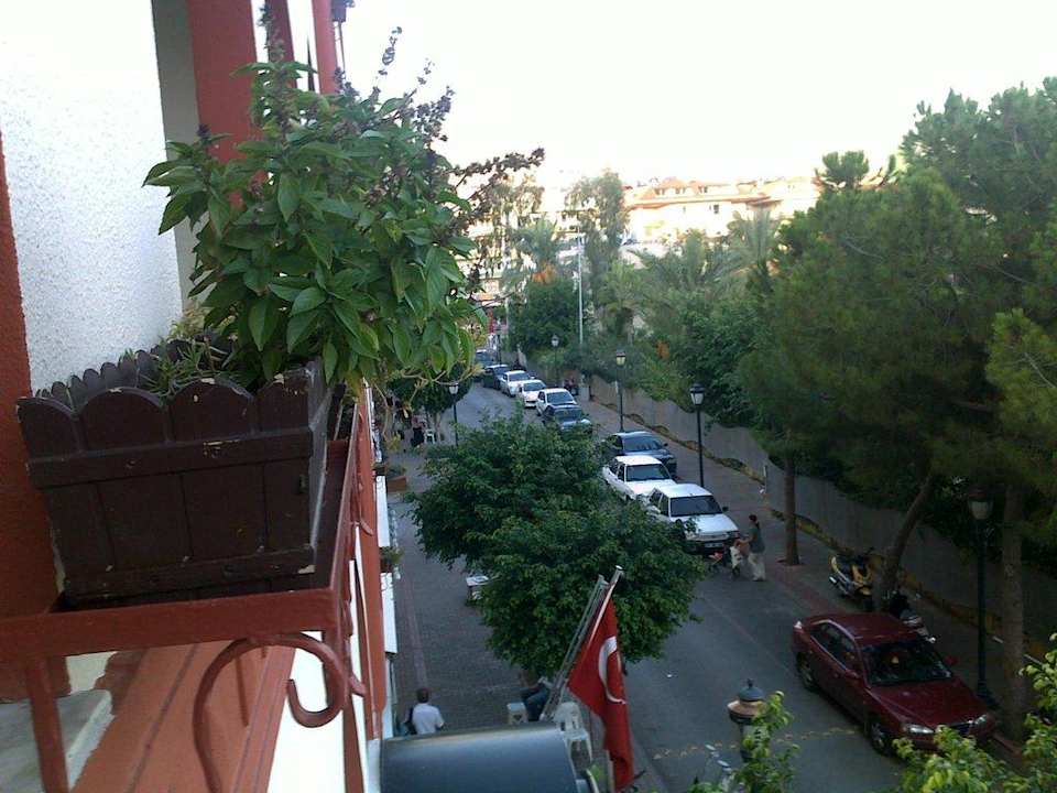 Zur linken Seite Hotel Aslan City Kleopatra