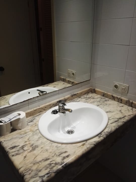 Zimmer BelleVue Club