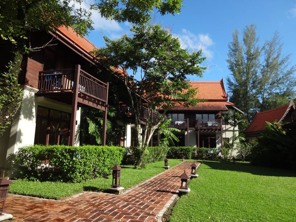 Blick auf die Zimmer Khaolak Bhandari Resort & Spa